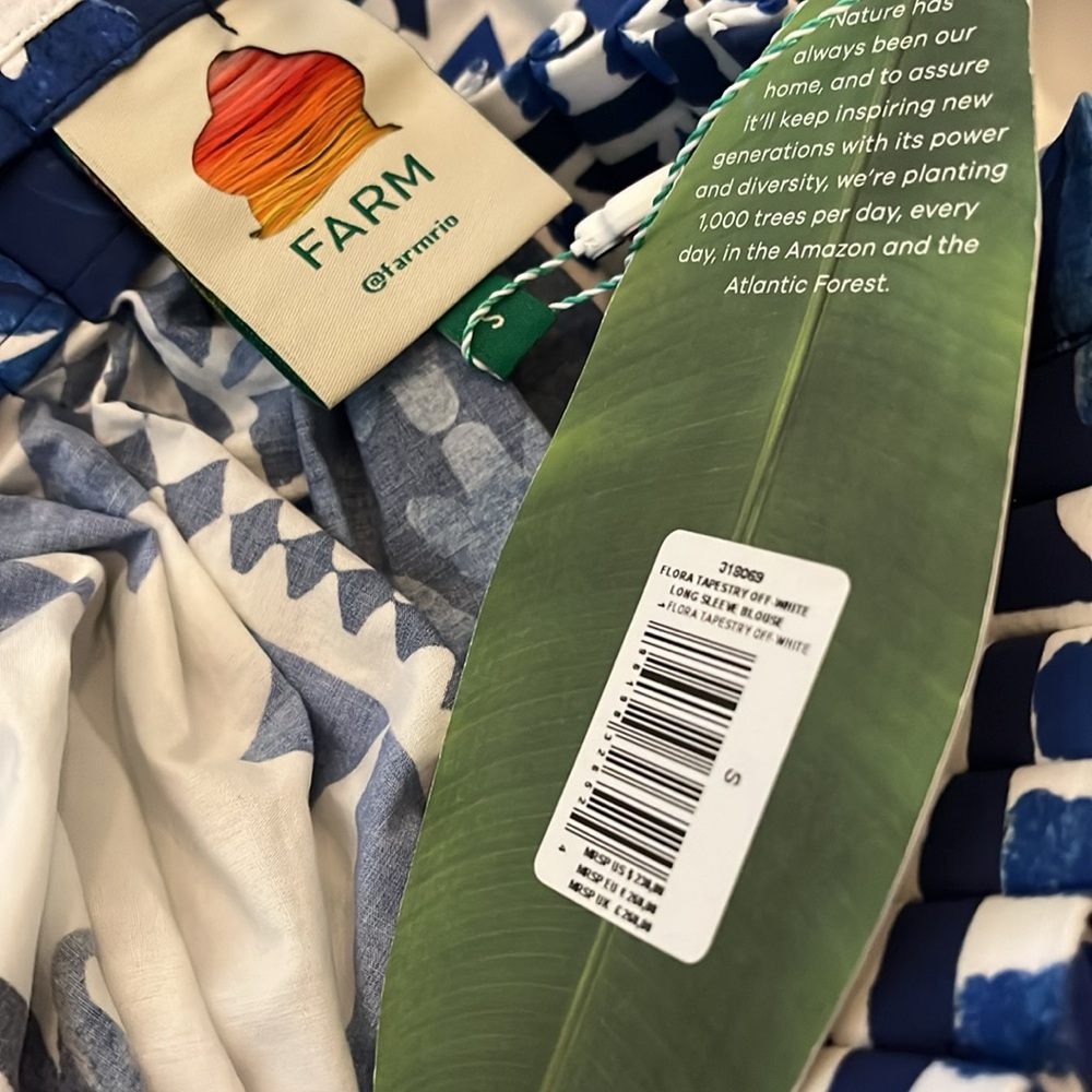 NWT | Farm Rio Off-White Flora Tapestry Long Sleeve Blouse | Size S - Picture 5 of 6